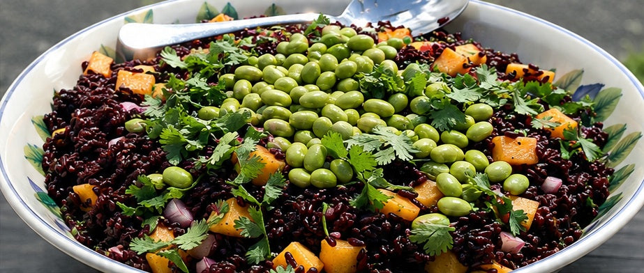 Summer Black Venere Rice, Edamame & Peach Salad