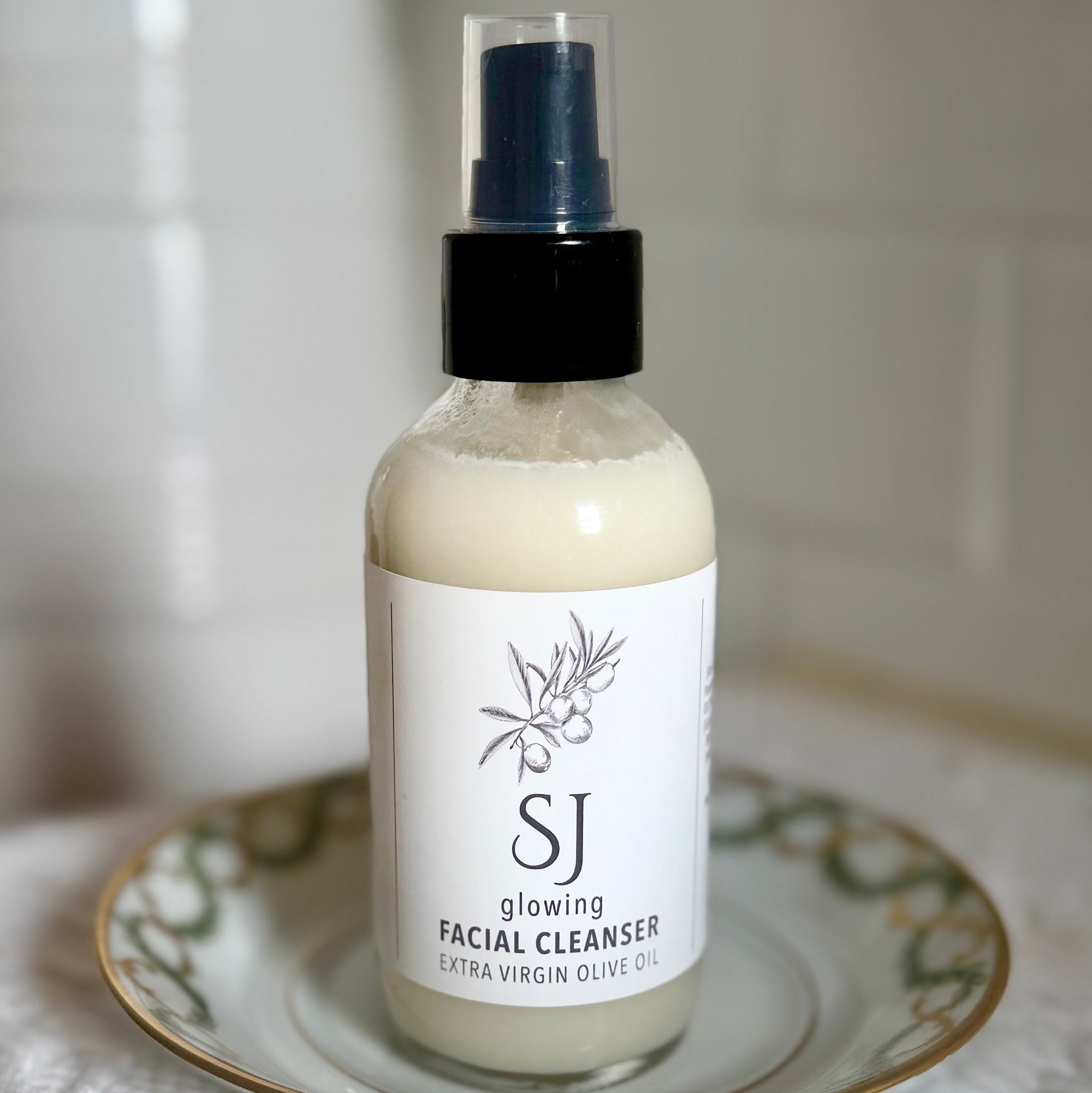 GLOWING FACIAL CLEANSER, 4 oz